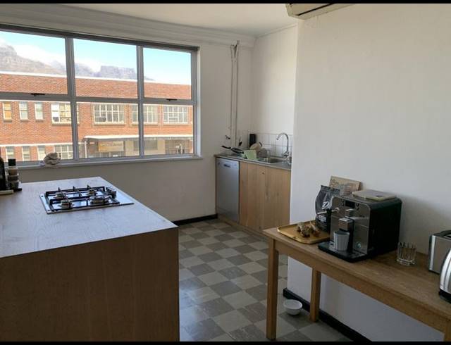 INDUSTRIAL PROPERTY TO RENT IN PAARDEN EILAND